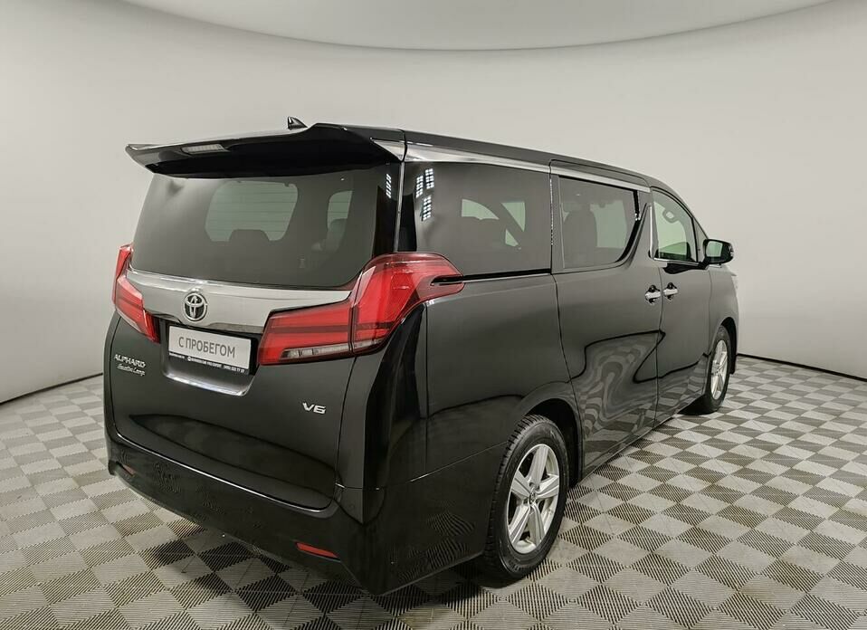 Toyota Alphard 3.5 AT (300 л.с.)