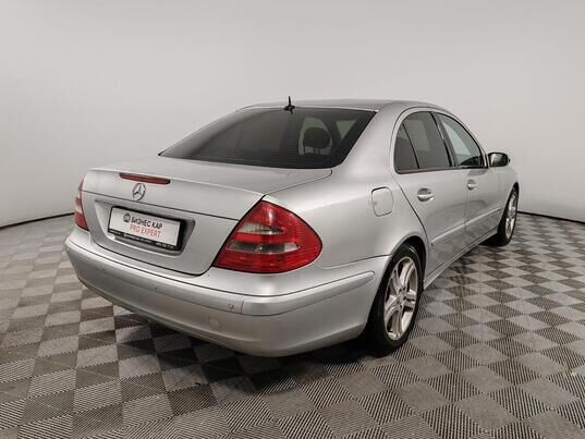 Mercedes-Benz E-Класс, 2004 г., 409 784 км