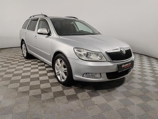 Skoda Octavia, 2011 г., 304 130 км