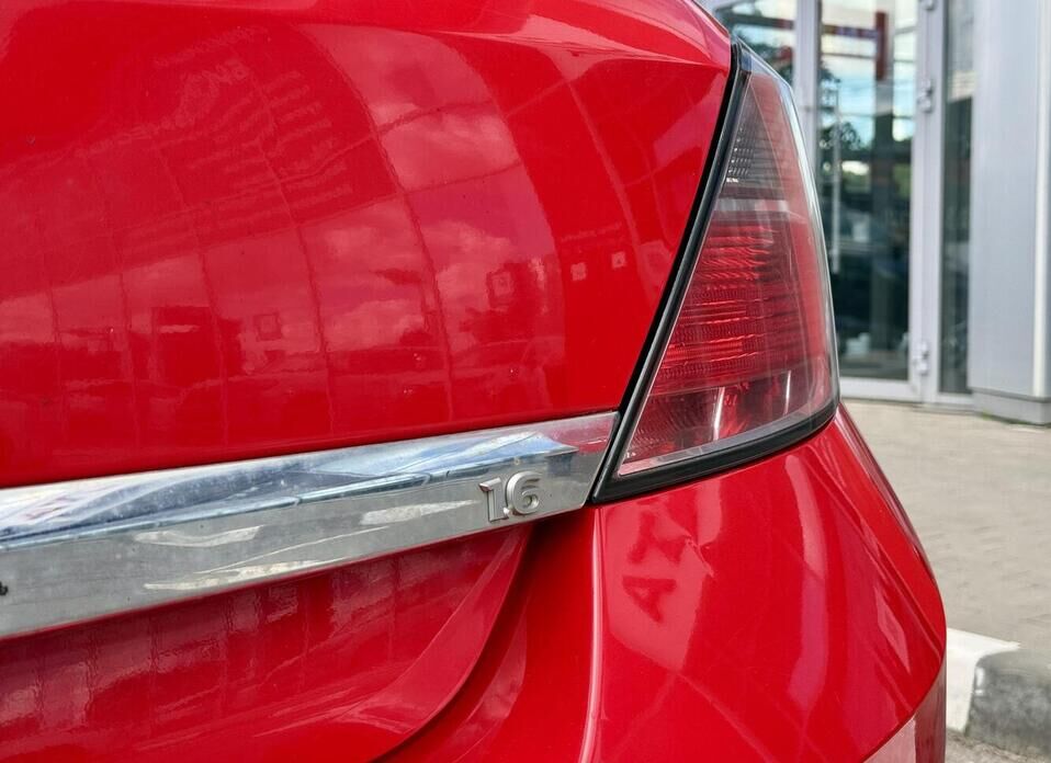 Opel Astra, H Рестайлинг 1.6 AMT (115 л.с.)