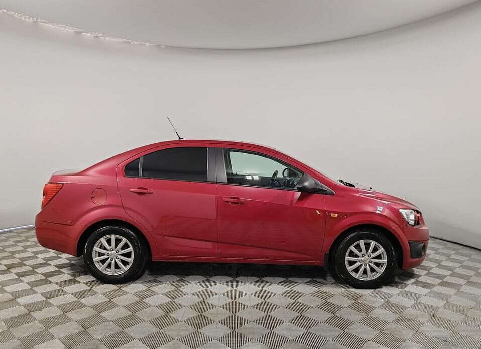 Chevrolet Aveo, II 1.6 AT (115 л.с.)