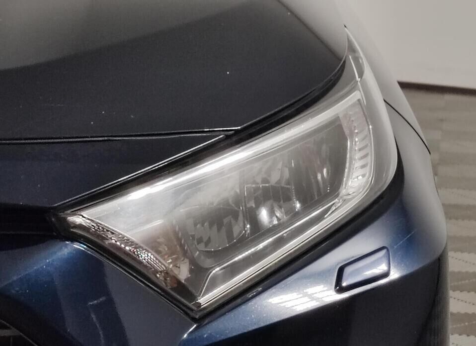 Toyota RAV4, V (XA50) 2.0 CVT (149 л.с.) 4WD