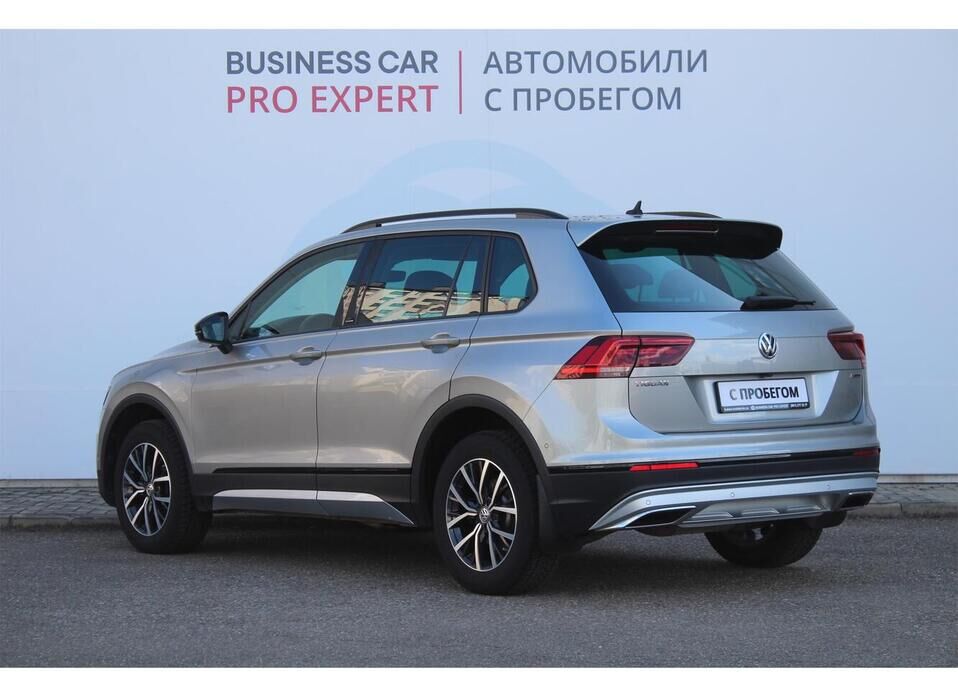 Volkswagen Tiguan, II 2.0d AMT (150 л.с.) 4WD