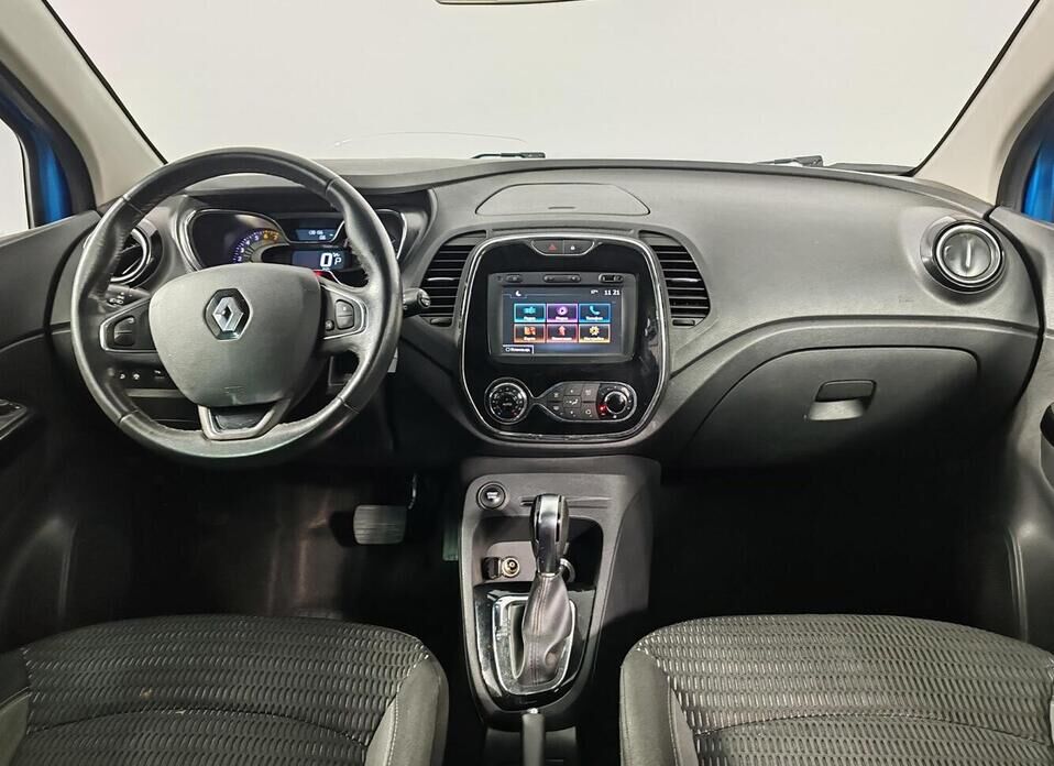 Renault Kaptur, I 2.0 AT (143 л.с.) 4WD