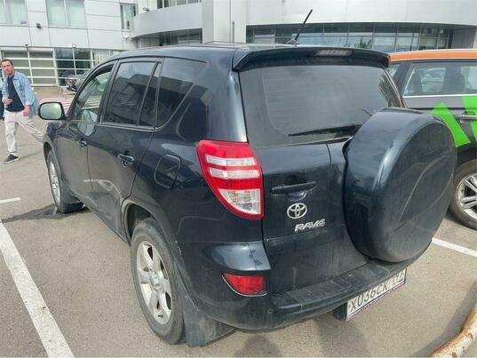Toyota RAV4, 2011 г., 200 734 км