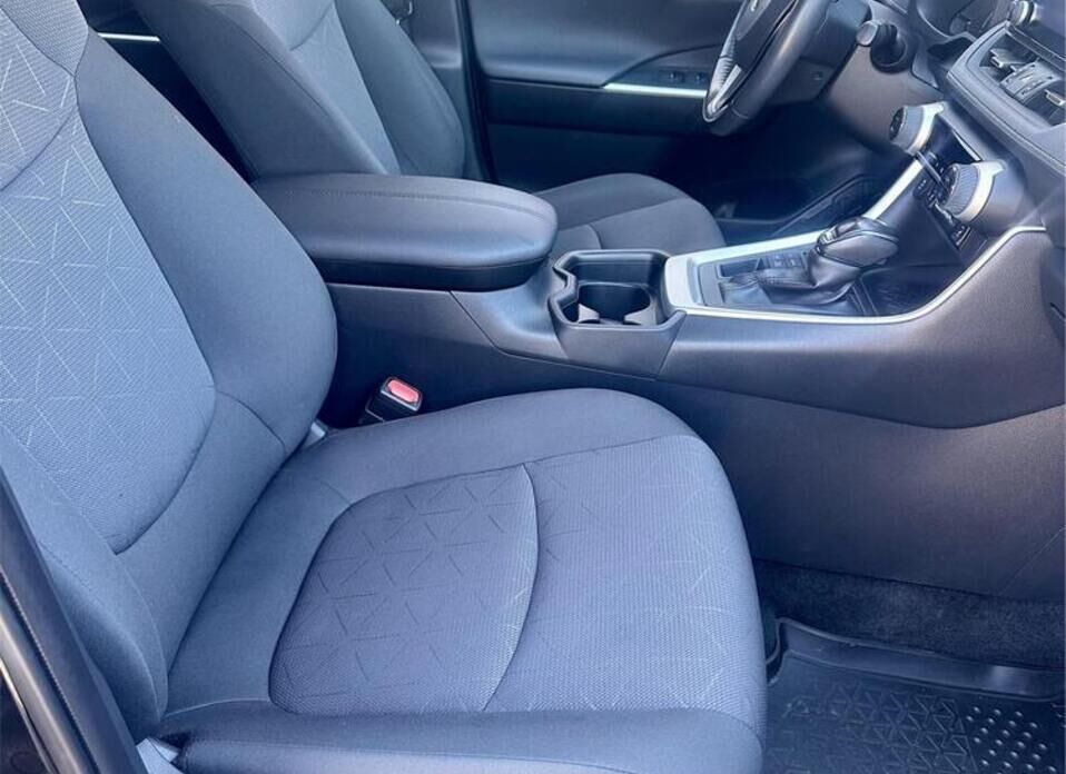 Toyota RAV4, V (XA50) 2.0 CVT (149 л.с.) 4WD