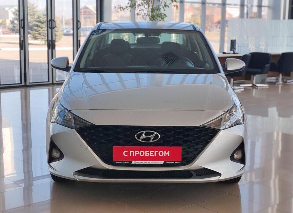 Hyundai Solaris, II Рестайлинг 1.6 AT (123 л.с.)