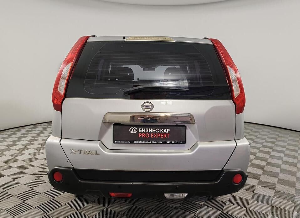 Nissan X-Trail, II Рестайлинг 2.0 CVT (141 л.с.) 4WD