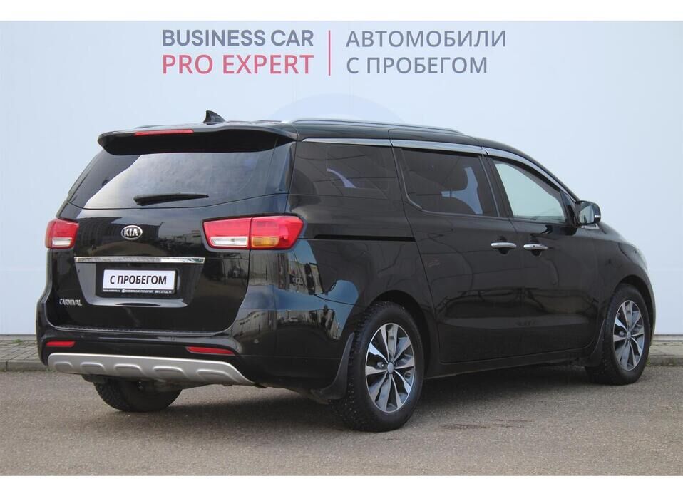 Kia Carnival, III 2.2d AT (202 л.с.)