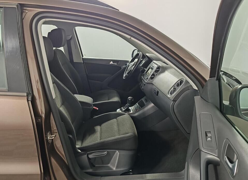 Volkswagen Tiguan, I Рестайлинг 2.0 AT (180 л.с.) 4WD