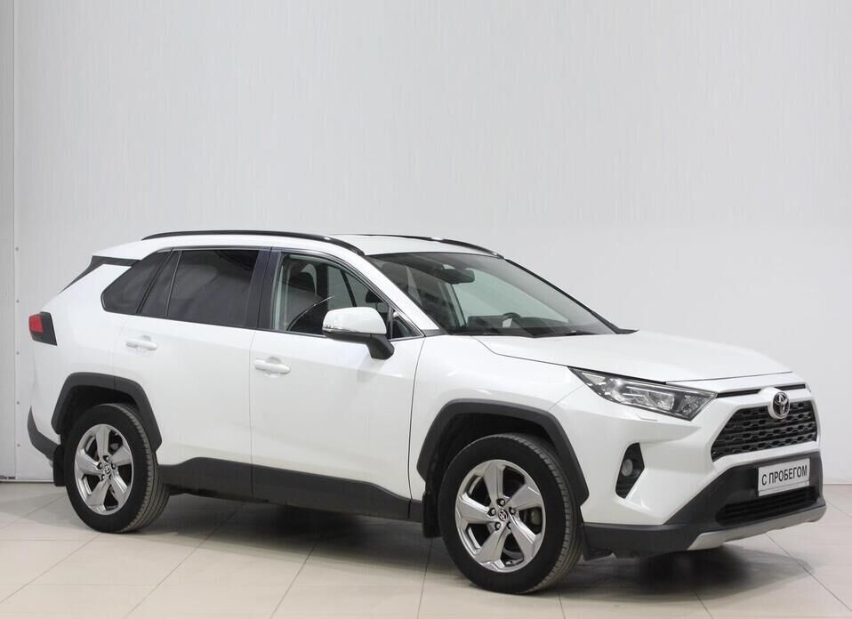 Toyota RAV4 2.0 CVT (149 л.с.)