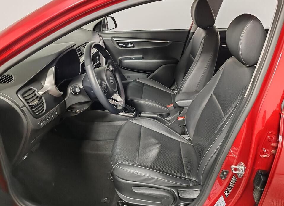 Kia Rio, IV Рестайлинг X 1.6 AT (123 л.с.)