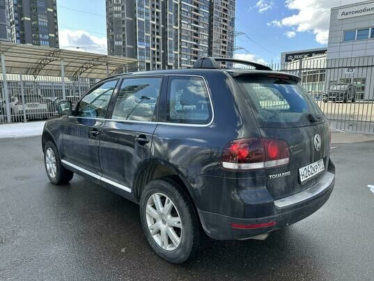 Volkswagen Touareg, 2008 г., 222 273 км