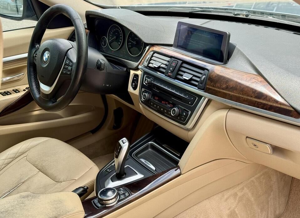 BMW 3 серии, VI (F3x) 320i xDrive 2.0 AT (184 л.с.) 4WD