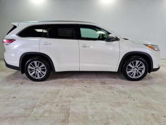 Toyota Highlander, 2014 г., 210 234 км
