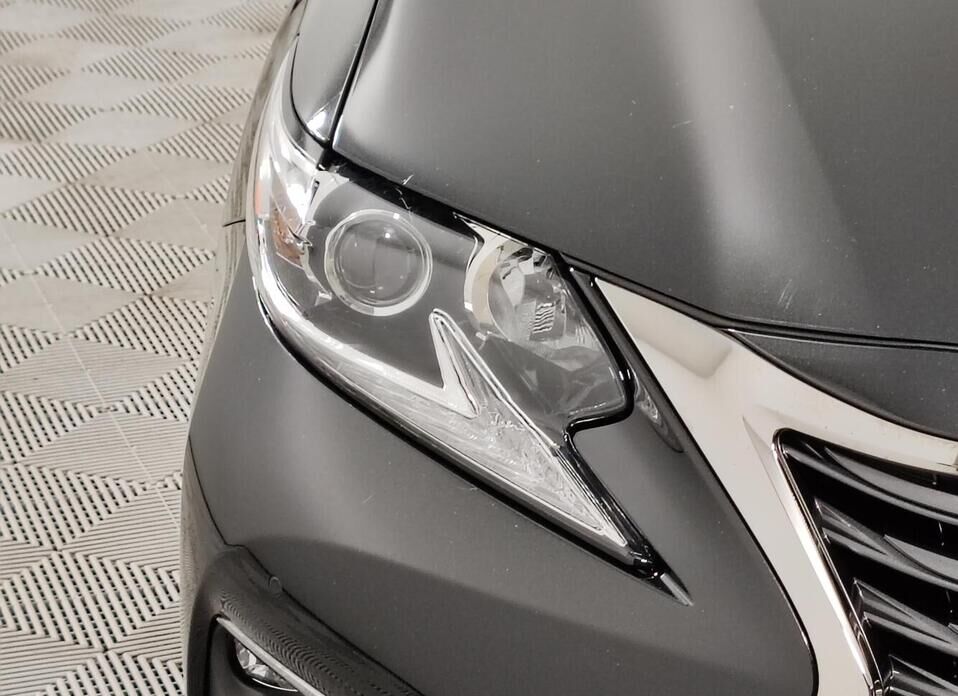 Lexus ES, VI Рестайлинг 200 2.0 AT (150 л.с.)