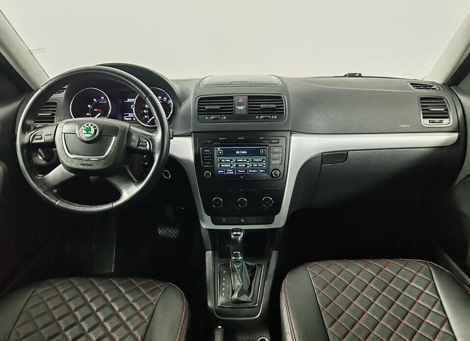 Skoda Yeti, I 1.8 AMT (152 л.с.) 4WD