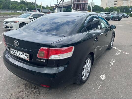 Toyota Avensis, 2011&nbsp;г., 175&nbsp;542&nbsp;км