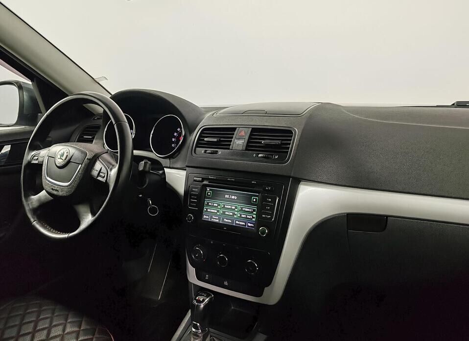 Skoda Yeti, I 1.8 AMT (152 л.с.) 4WD