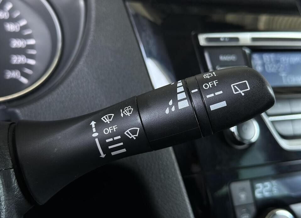 Nissan Qashqai, II Рестайлинг 2.0 CVT (144 л.с.)