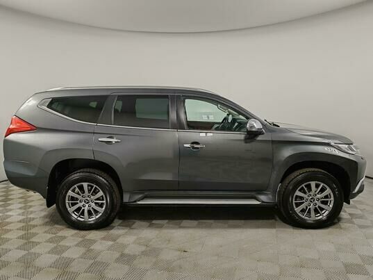 Mitsubishi Pajero Sport, 2018 г., 183 012 км