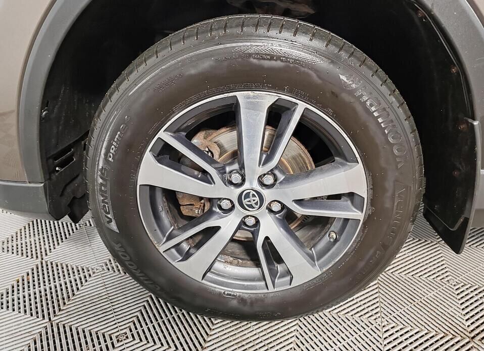 Toyota RAV4, IV (CA40) Рестайлинг 2.0 CVT (146 л.с.) 4WD