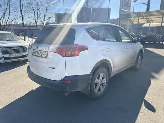 Toyota RAV4, 2013&nbsp;г., 215&nbsp;545&nbsp;км