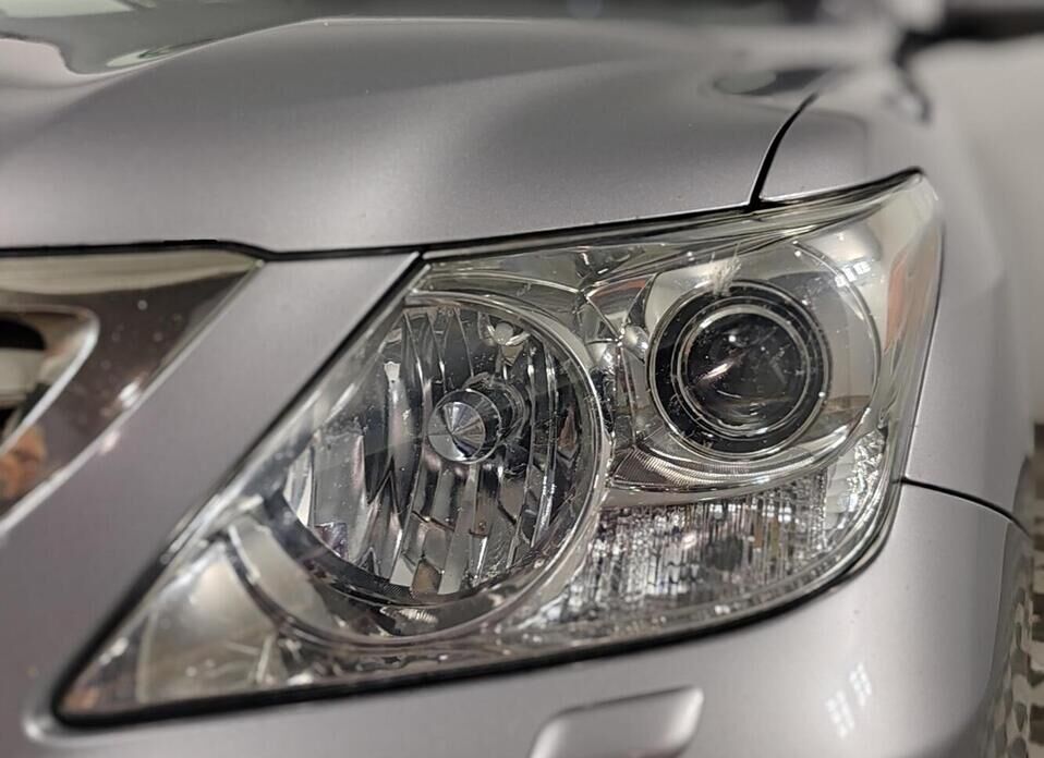 Lexus LX, III 570 5.7 AT (367 л.с.) 4WD