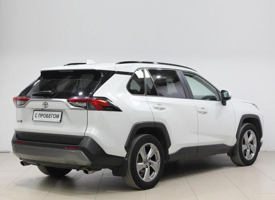 Toyota RAV4 2.0 CVT (149 л.с.)