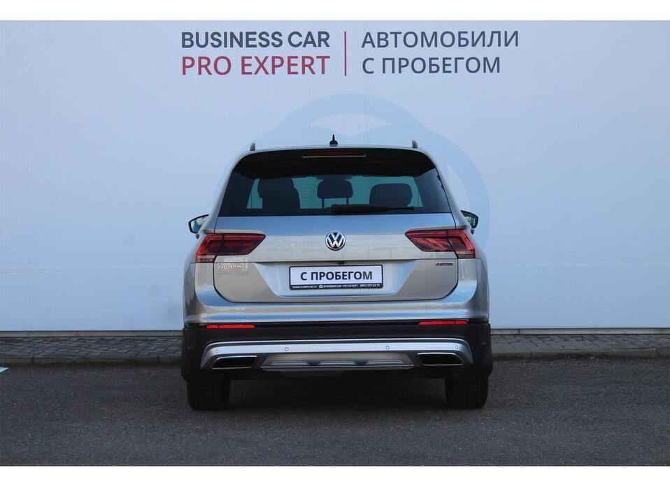 Volkswagen Tiguan, II 2.0d AMT (150 л.с.) 4WD