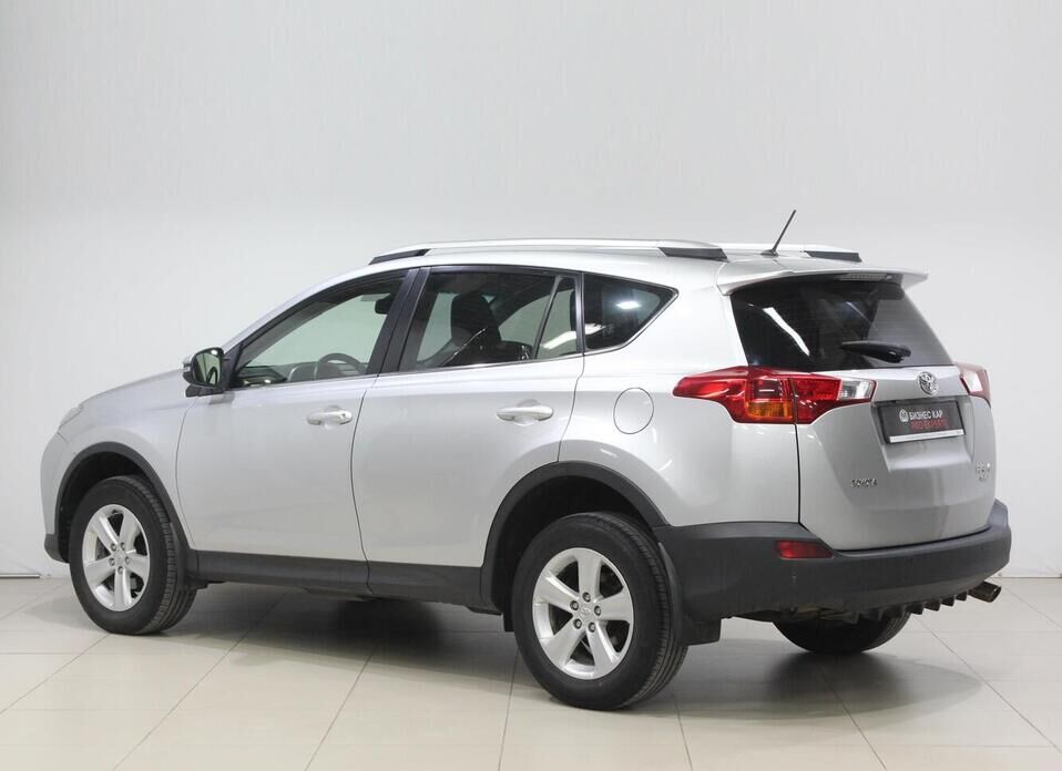 Toyota RAV4, IV (CA40) 2.0 MT (146 л.с.) 4WD
