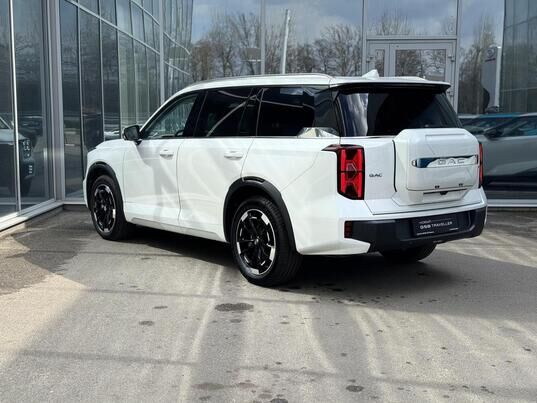 GAC GS8 GX Traveller