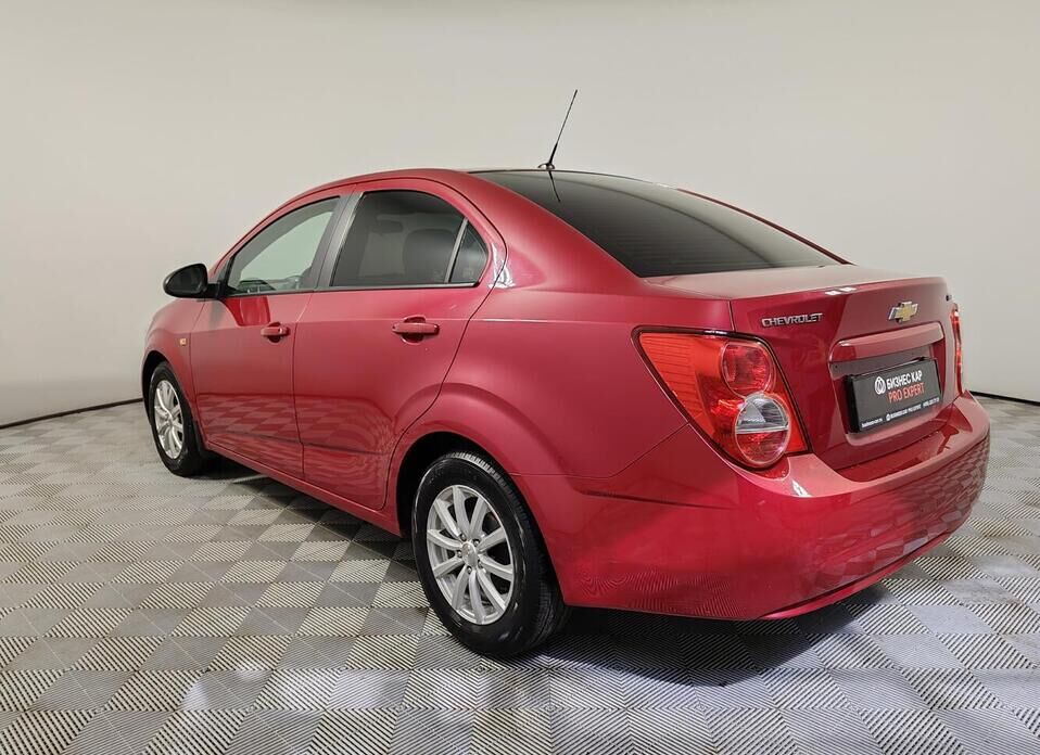 Chevrolet Aveo, II 1.6 AT (115 л.с.)