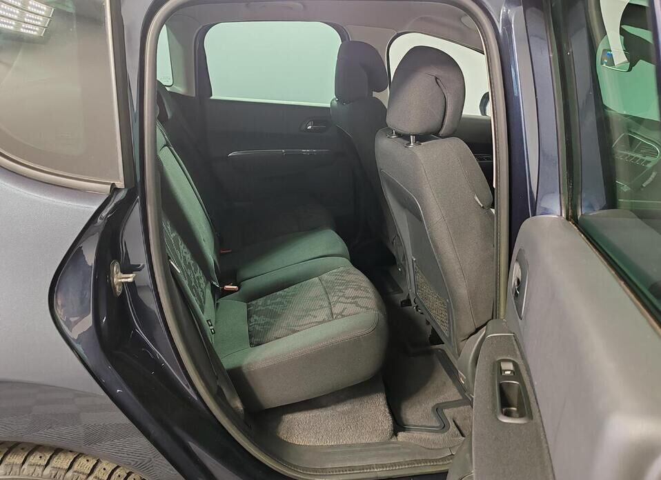 Peugeot 3008, I 1.6d AMT (112 л.с.)