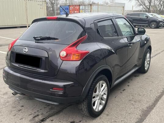 Nissan Juke, 2013 г., 135 555 км