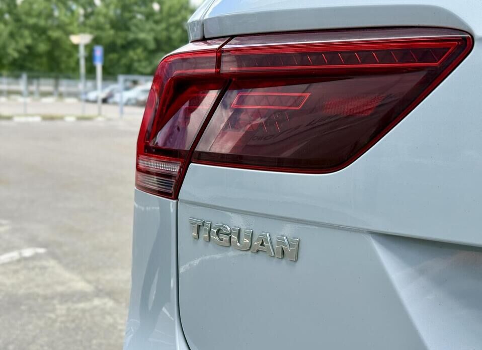 Volkswagen Tiguan, II 2.0d AMT (150 л.с.) 4WD