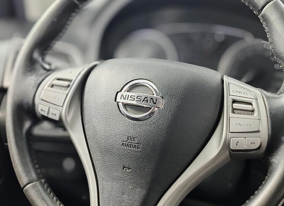 Nissan Tiida, II 1.6 CVT (117 л.с.)
