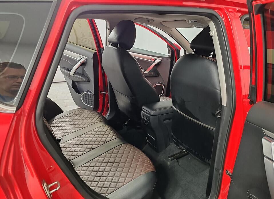 Geely Coolray, I 1.5 AMT (150 л.с.)