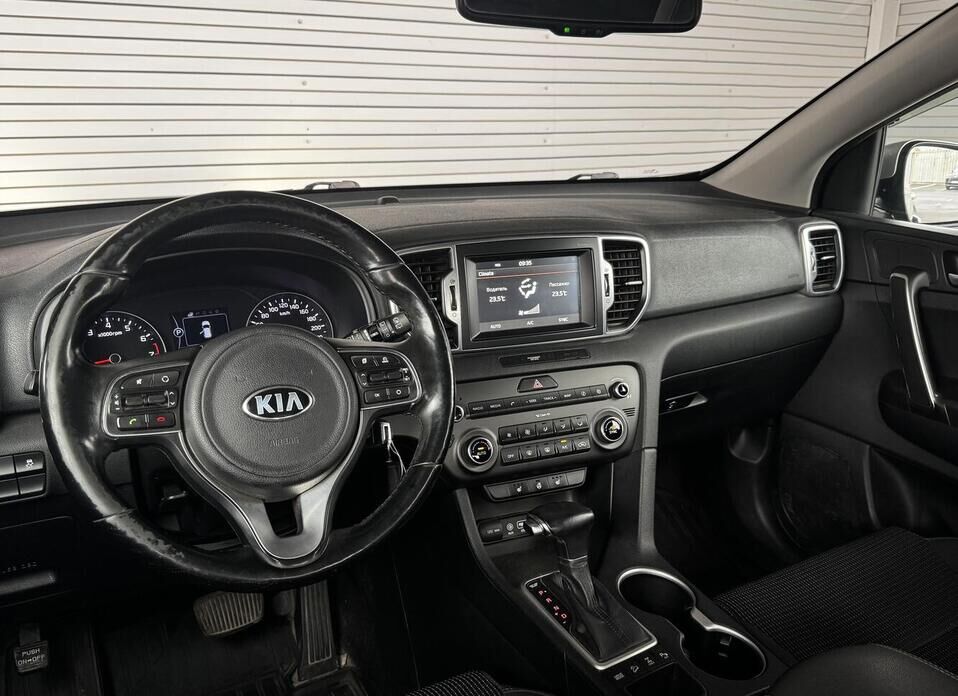 Kia Sportage, IV 2.0 AT (150 л.с.) 4WD