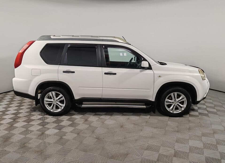 Nissan X-Trail, II Рестайлинг 2.0 CVT (141 л.с.) 4WD