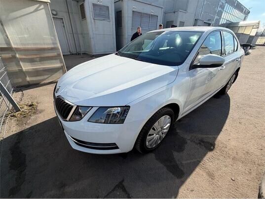 Skoda Octavia, 2020&nbsp;г., 122&nbsp;103&nbsp;км