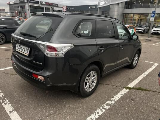 Mitsubishi Outlander, 2013 г., 122 984 км