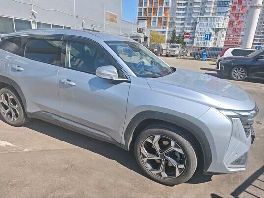 Geely Atlas, 2024&nbsp;г., 28&nbsp;106&nbsp;км
