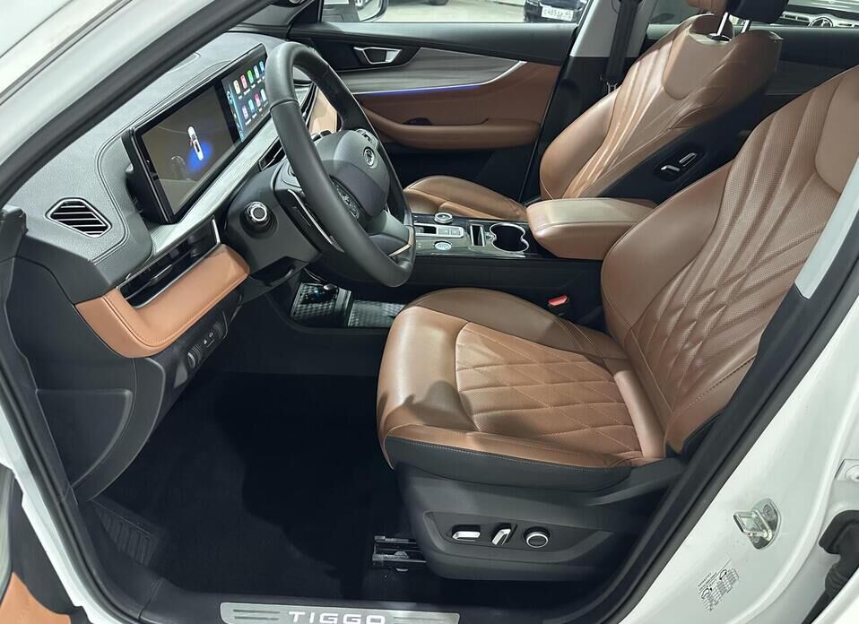 Chery Tiggo 8 Pro Max, I 2.0 AMT (197 л.с.) 4WD