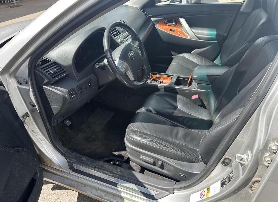 Toyota Camry, VI (XV40) 2.4 AT (167 л.с.)