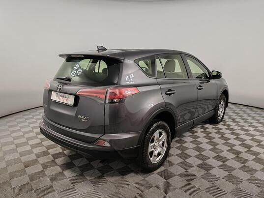 Toyota RAV4, 2016 г., 235 522 км