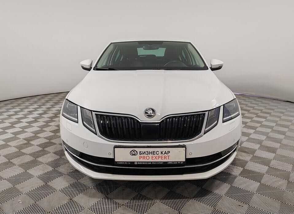 Skoda Octavia, III (A7) Рестайлинг 1.8 AMT (180 л.с.)