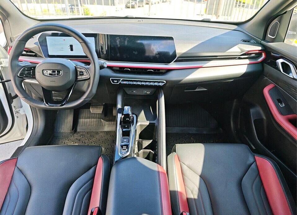 Geely Coolray, I Рестайлинг 1.5 AMT (147 л.с.)