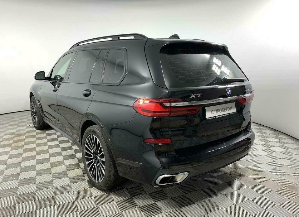 BMW X7 40i 3.0 AT (340 л.с.) 4WD