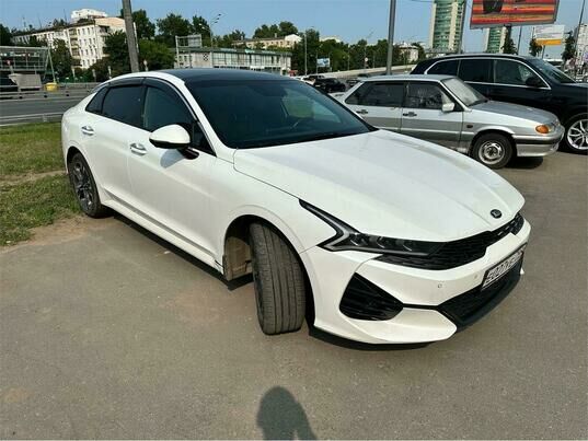 Kia K5, 2021 г., 121 140 км